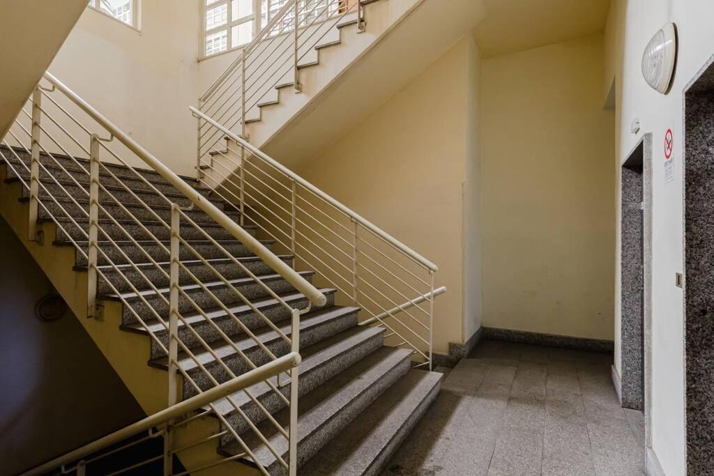 Pantanella House, 4 Persone, Terrazzo, Wi-fi, Porta Maggiore E San Giovanni, Metro C Per Il Centro E Tram Per La Stazione Termini Apartment
